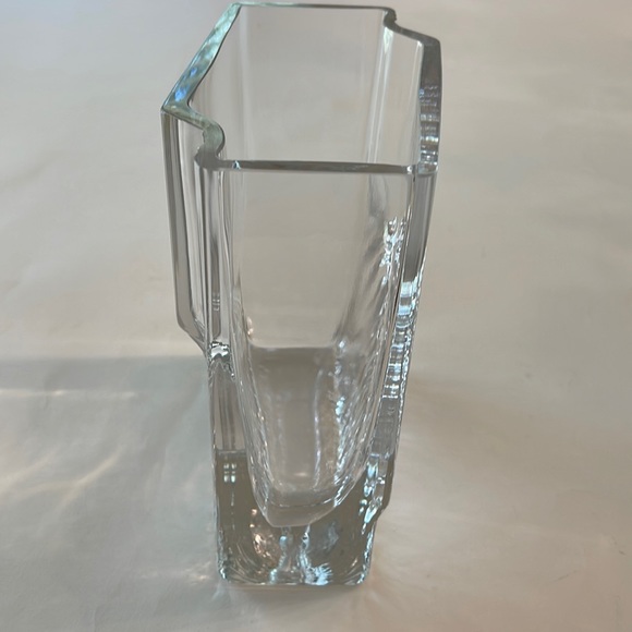 Glass Rectangular Vase EUC - Picture 11 of 17